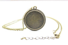 Load image into Gallery viewer, New Design Cat eyes yin yang necklace
